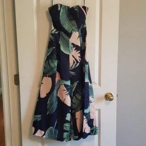 Lulu's strapless romper